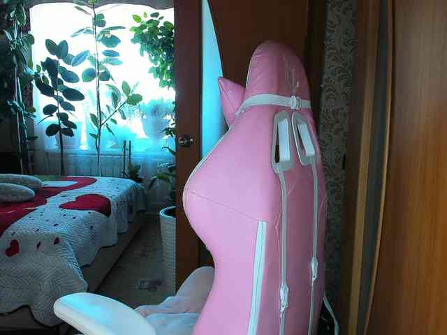 Tatka18111 webcam