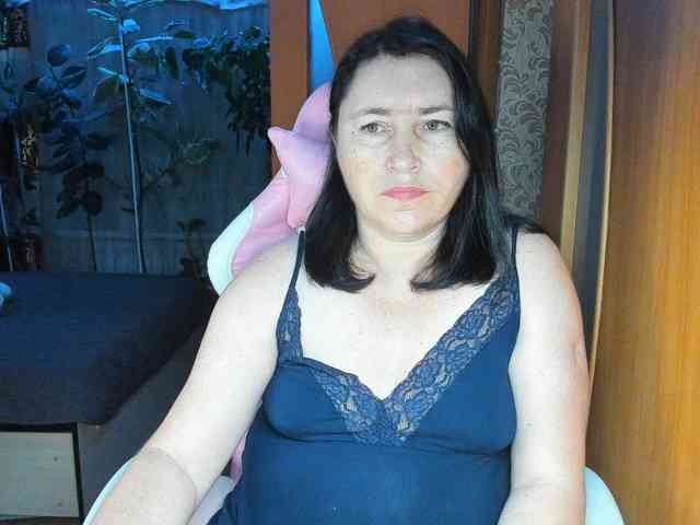 Lola18111's webcam live show