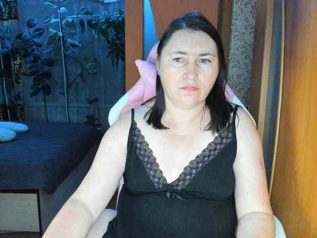 Tatka18111 webcam