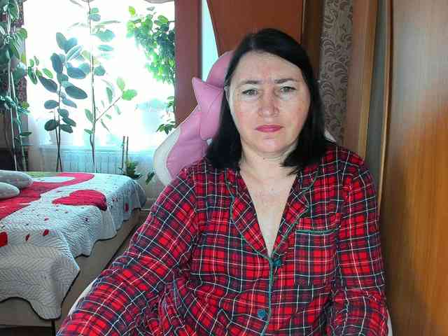 Tatka18111 webcam