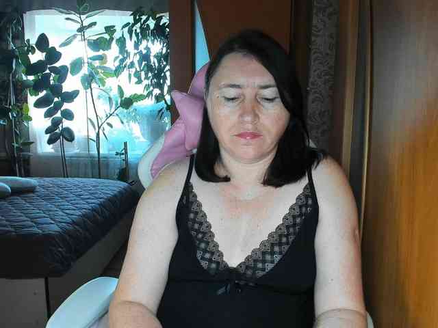 Lola18111