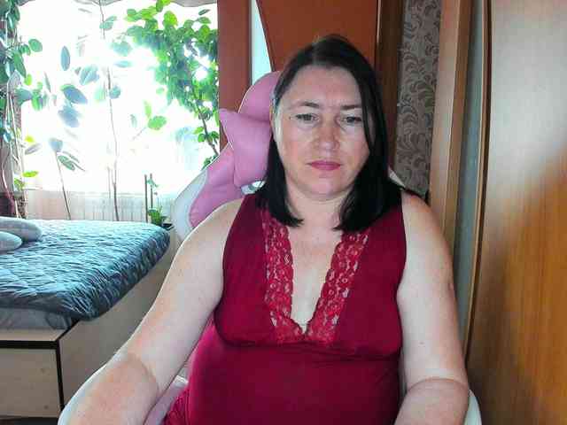 Tatka18111 webcam