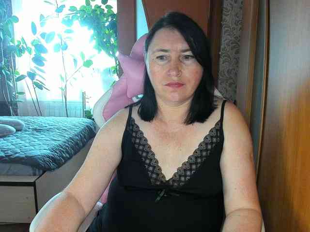 Tatka18111 webcam