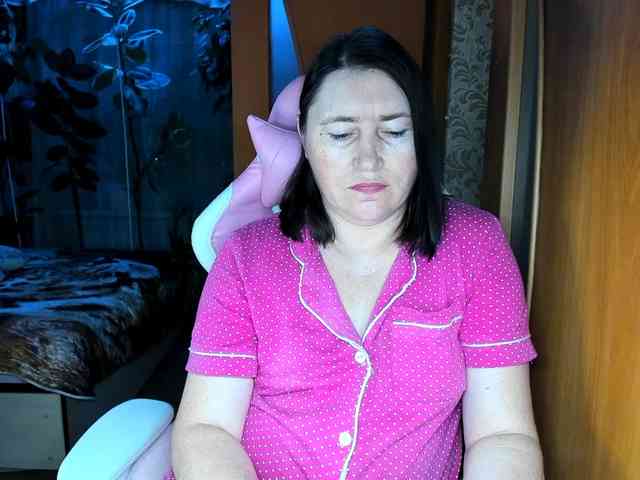 Tatka18111 webcam