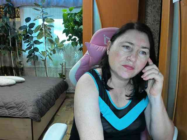 Tatka18111 webcam
