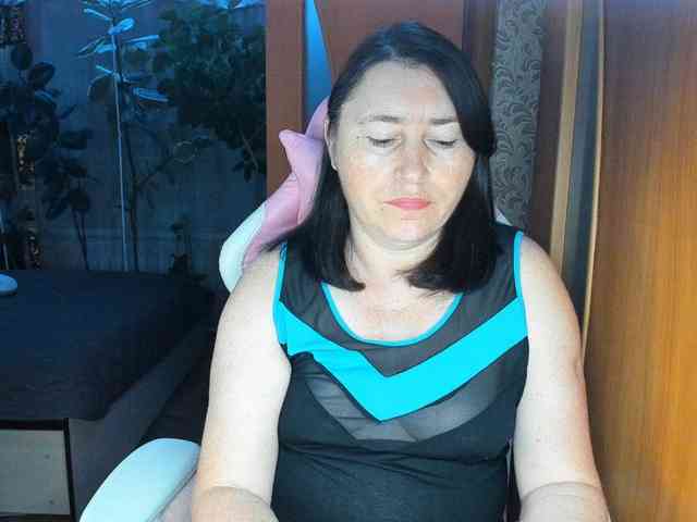 Tatka18111 webcam