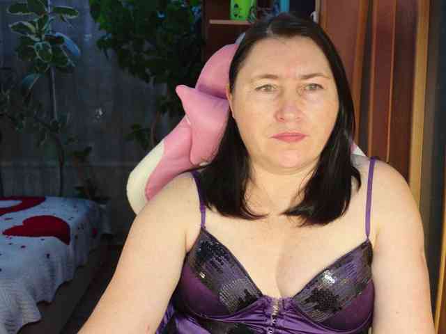 Tatka18111 webcam
