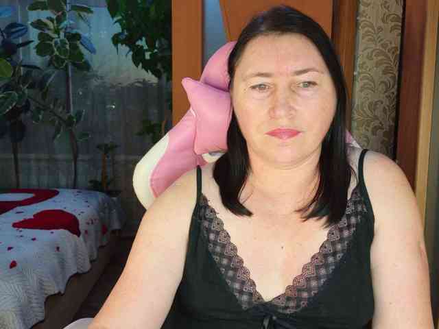 Lola18111