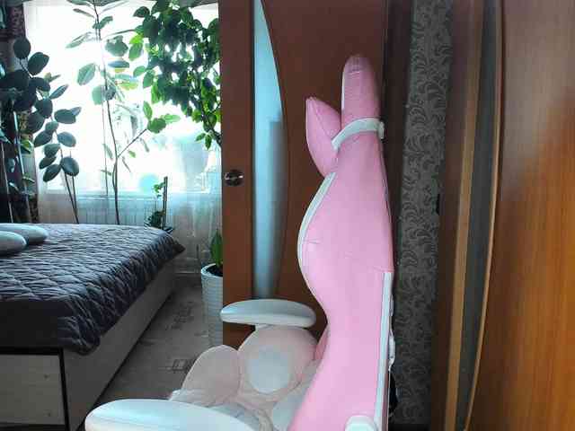 Tatka18111 webcam