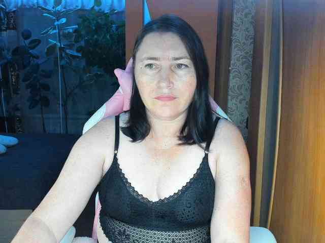 Tatka18111 webcam