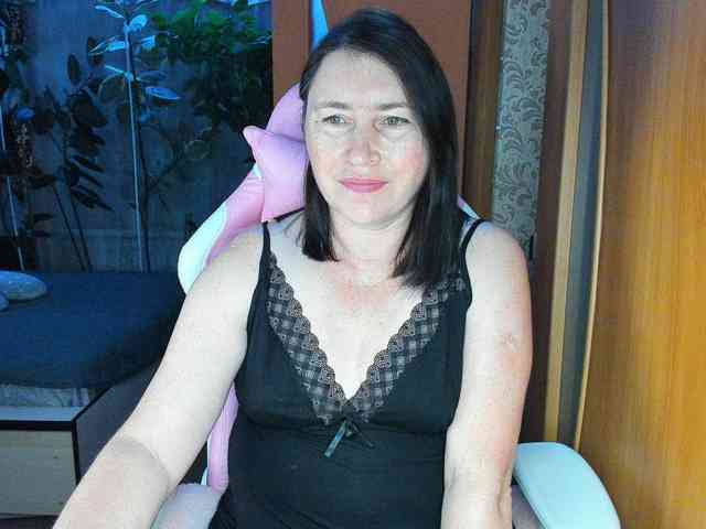 Tatka18111 webcam