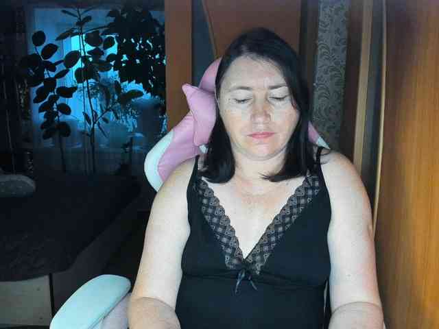 Tatka18111 webcam