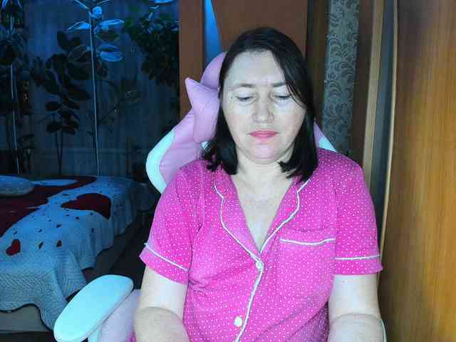 Tatka18111 webcam