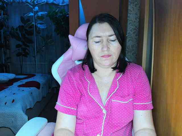 Tatka18111 webcam
