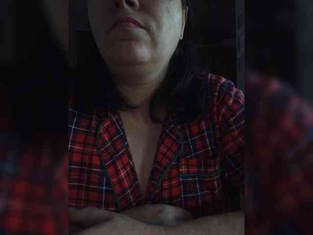 Tatka18111 webcam