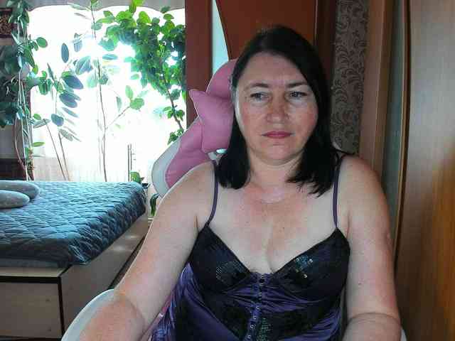 Tatka18111 webcam