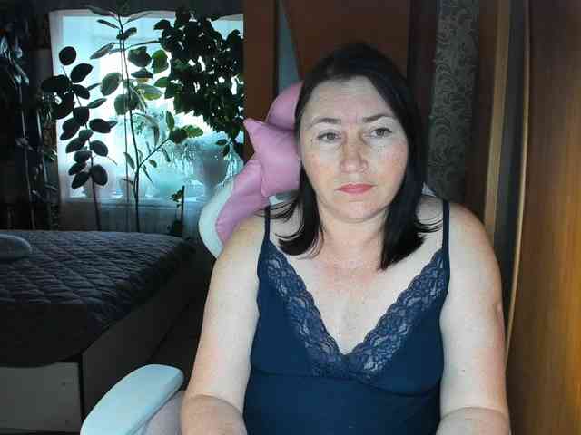 Tatka18111 webcam