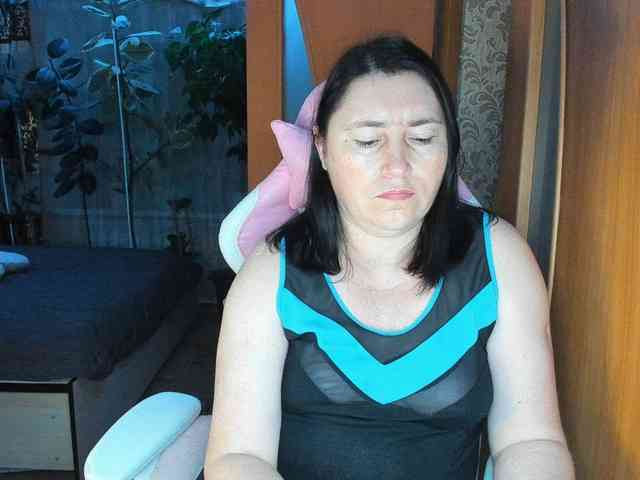 Tatka18111 webcam