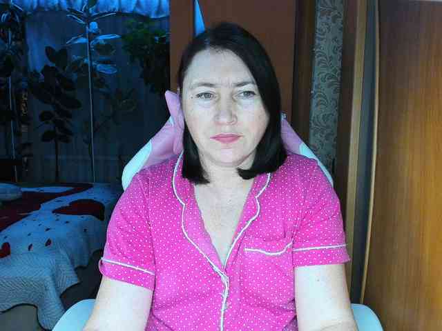 Tatka18111 webcam