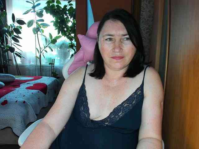 Tatka18111 webcam
