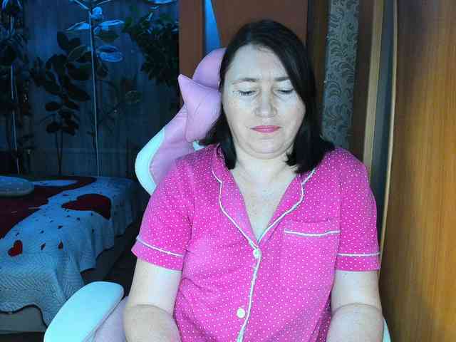 Tatka18111 webcam