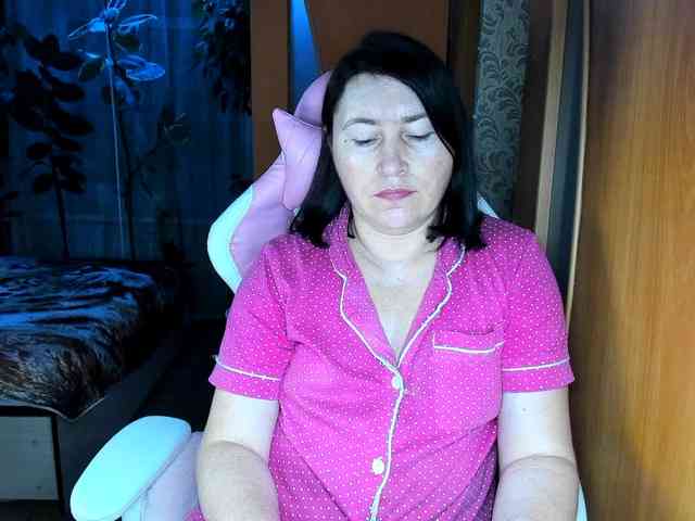 Tatka18111 webcam