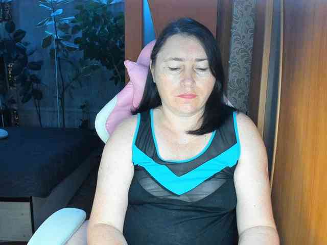 Tatka18111 webcam