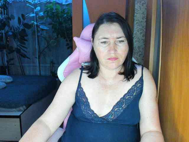 Lola18111