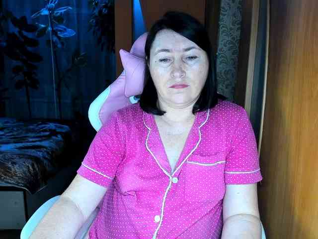 Tatka18111 webcam