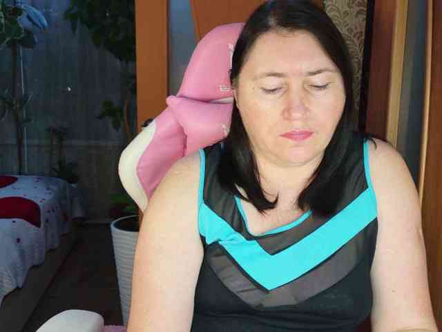 Lola18111's webcam live show