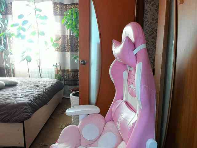 Tatka18111 webcam