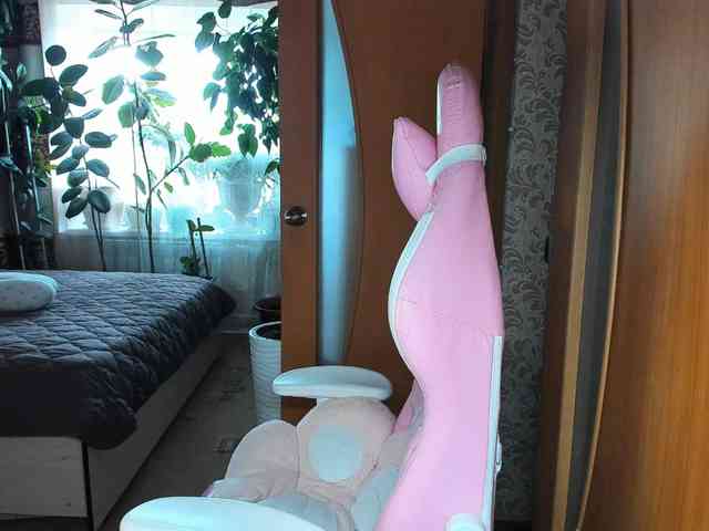 Tatka18111 webcam