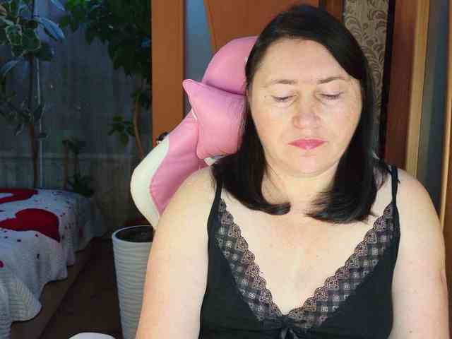 Tatka18111 webcam