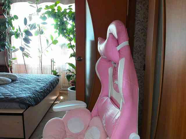 Tatka18111 webcam