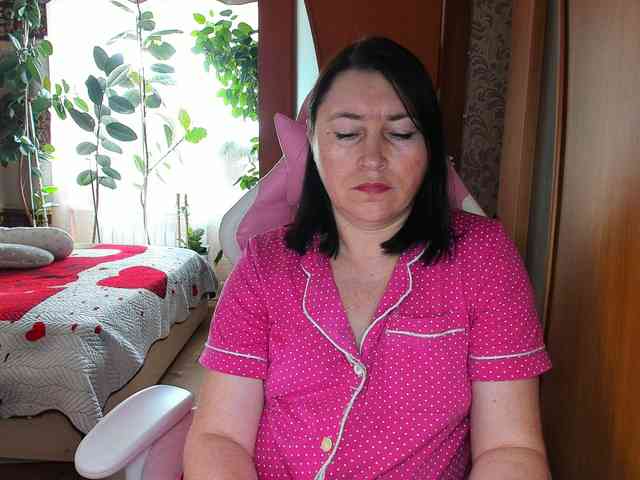 Tatka18111 webcam