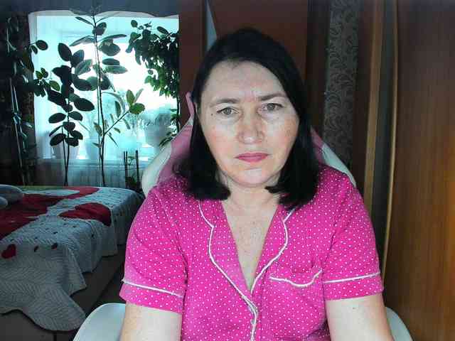 Tatka18111 webcam