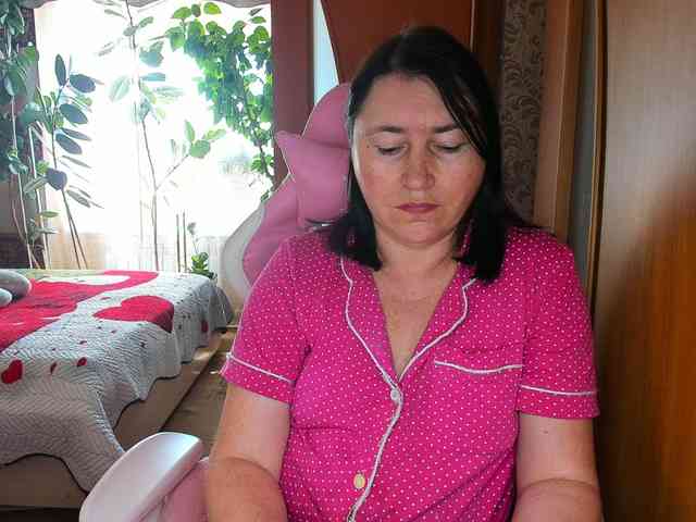 Tatka18111 webcam