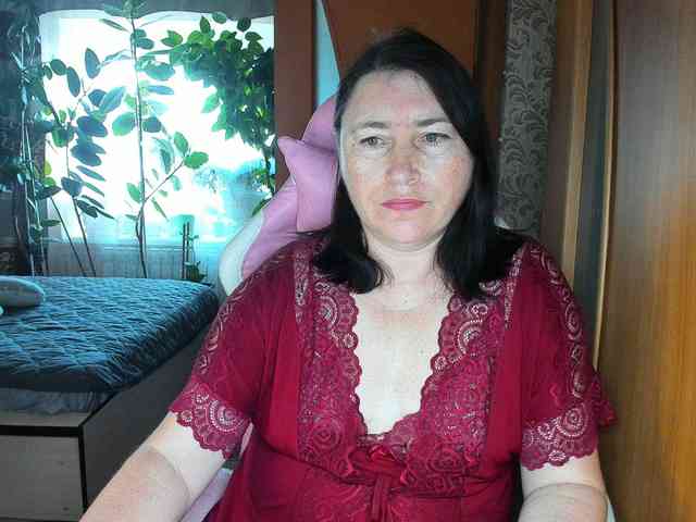 Tatka18111 webcam