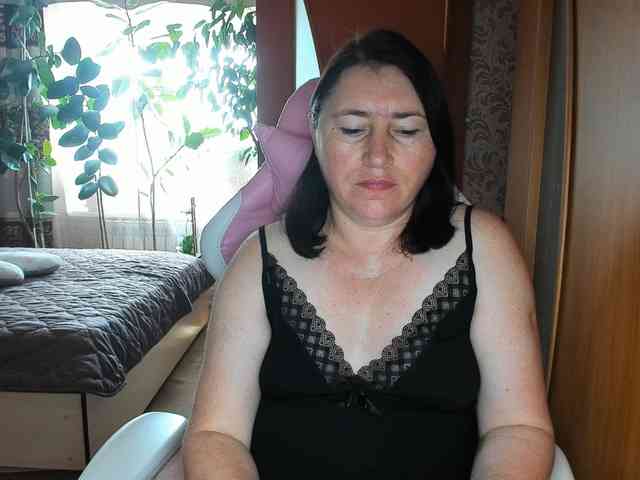 Lola18111 Lola18111