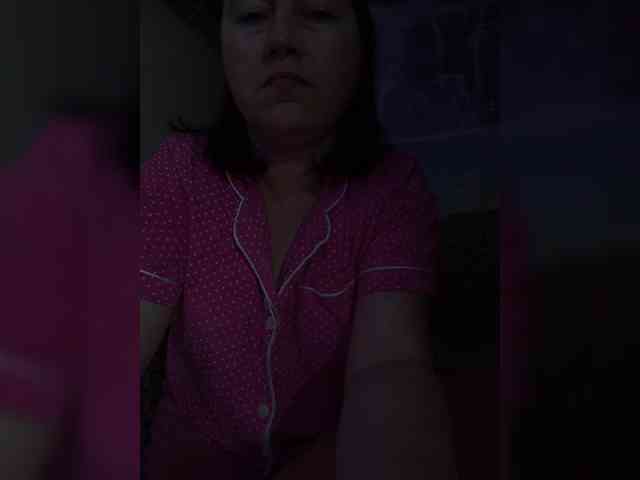 Tatka18111 webcam