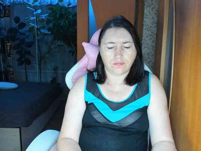Tatka18111 webcam