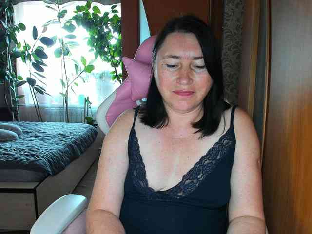Lola18111