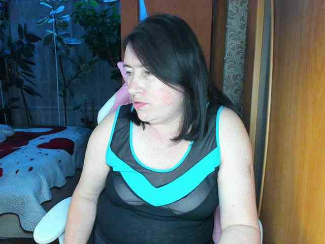Tatka18111 webcam