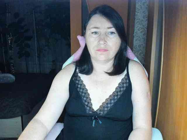 Tatka18111 webcam