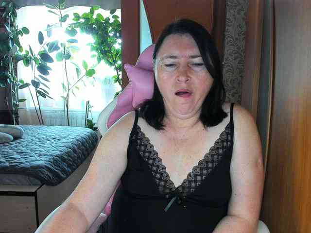 Tatka18111 webcam