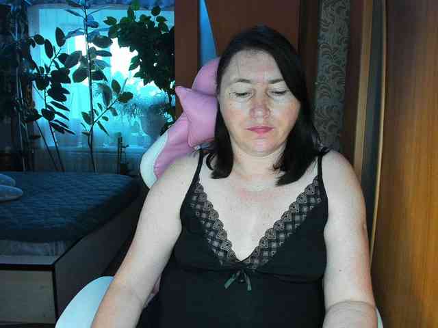 Tatka18111 webcam