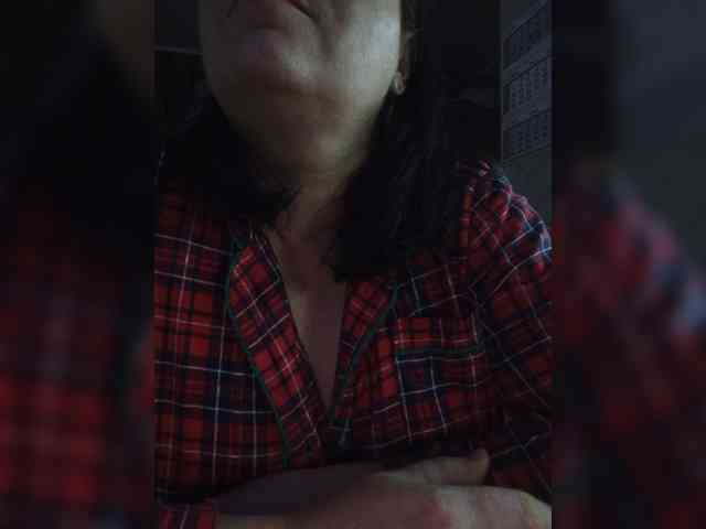 Tatka18111 webcam