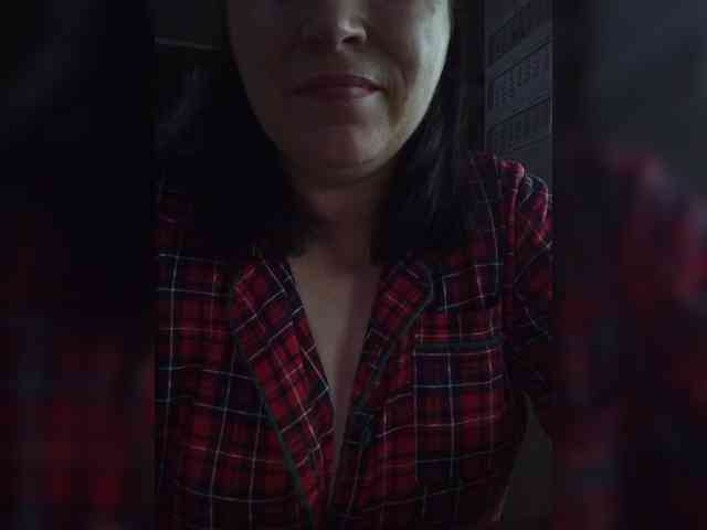 Tatka18111 webcam