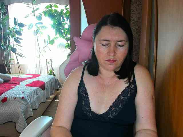 Lola18111