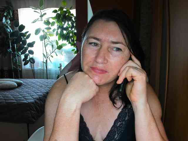 Tatka18111 webcam